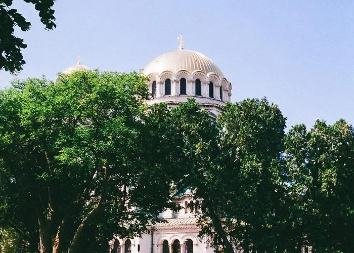 Vitosha Blvd 3-bedroom, 2-bathroom Lux