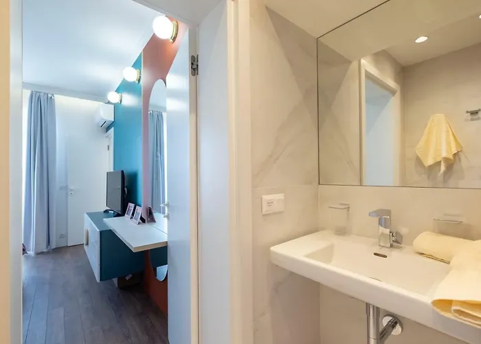 Apartamento Vitosha Blvd 3-bedroom, 2-bathroom Lux