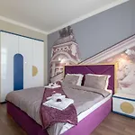 Vitosha Blvd 3-bedroom, 2-bathroom Lux