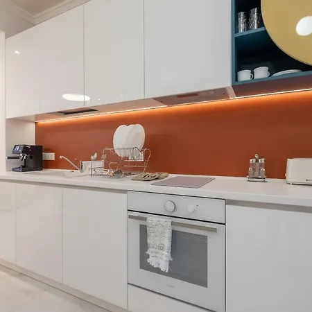 Vitosha Blvd 3-bedroom, 2-bathroom Lux *