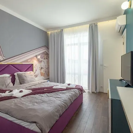 Lägenhet Vitosha Blvd 3-bedroom, 2-bathroom Lux Sofia