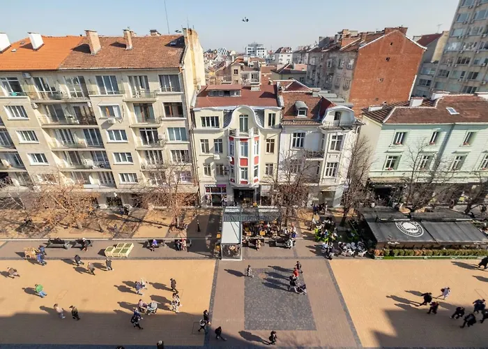 Vitosha Blvd 3-bedroom, 2-bathroom Lux Lejlighed Sofia