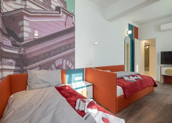 Lejlighed Vitosha Blvd 3-bedroom, 2-bathroom Lux Sofia