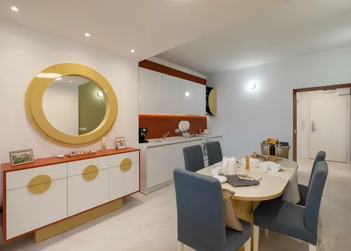 Lejlighed Vitosha Blvd 3-bedroom, 2-bathroom Lux *