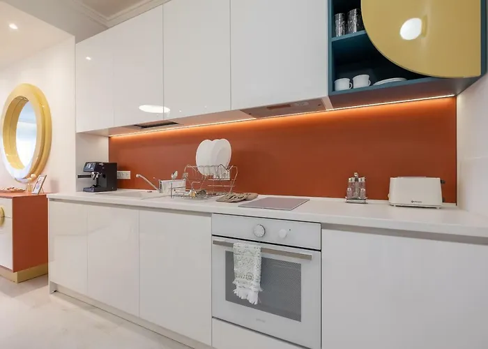 Vitosha Blvd 3-bedroom, 2-bathroom Lux *